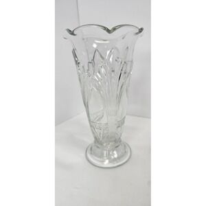 Vintage‎ Art Deco Pressed Glass Vase Clear Scalloped Rim Floral Pattern Footed